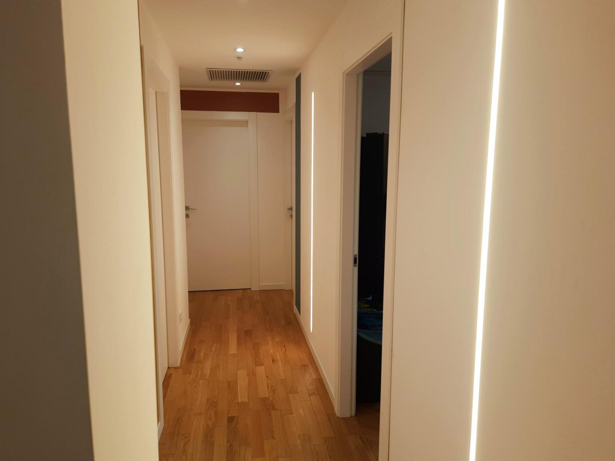 Mako Suites - Centro E Stazione モンツァ エクステリア 写真